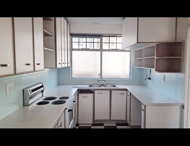 2 bed property to rent in WYNBERG